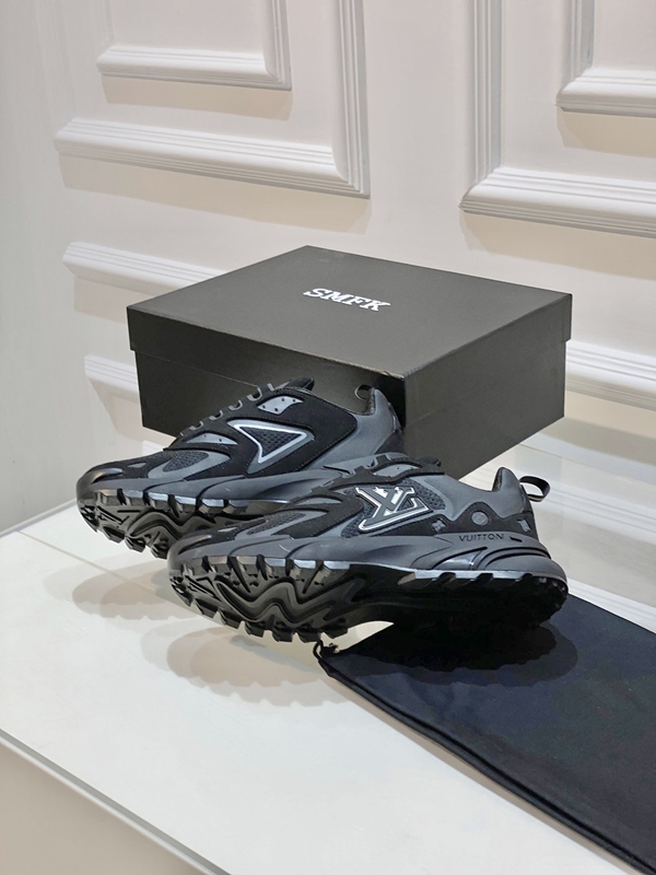 ルイヴィトン靴内部構造